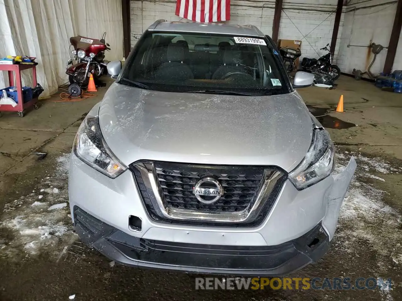 5 Photograph of a damaged car 3N1CP5CU6KL515887 NISSAN KICKS 2019