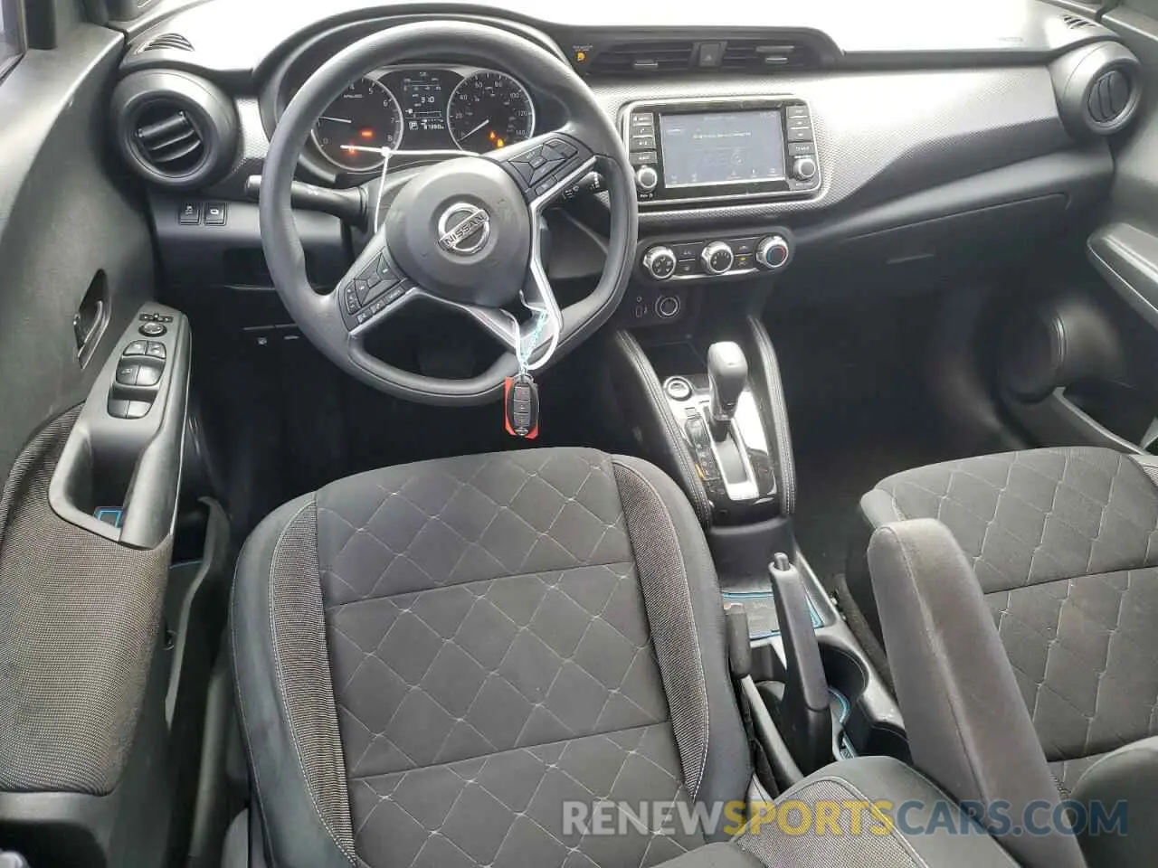8 Photograph of a damaged car 3N1CP5CU6KL559226 NISSAN KICKS 2019
