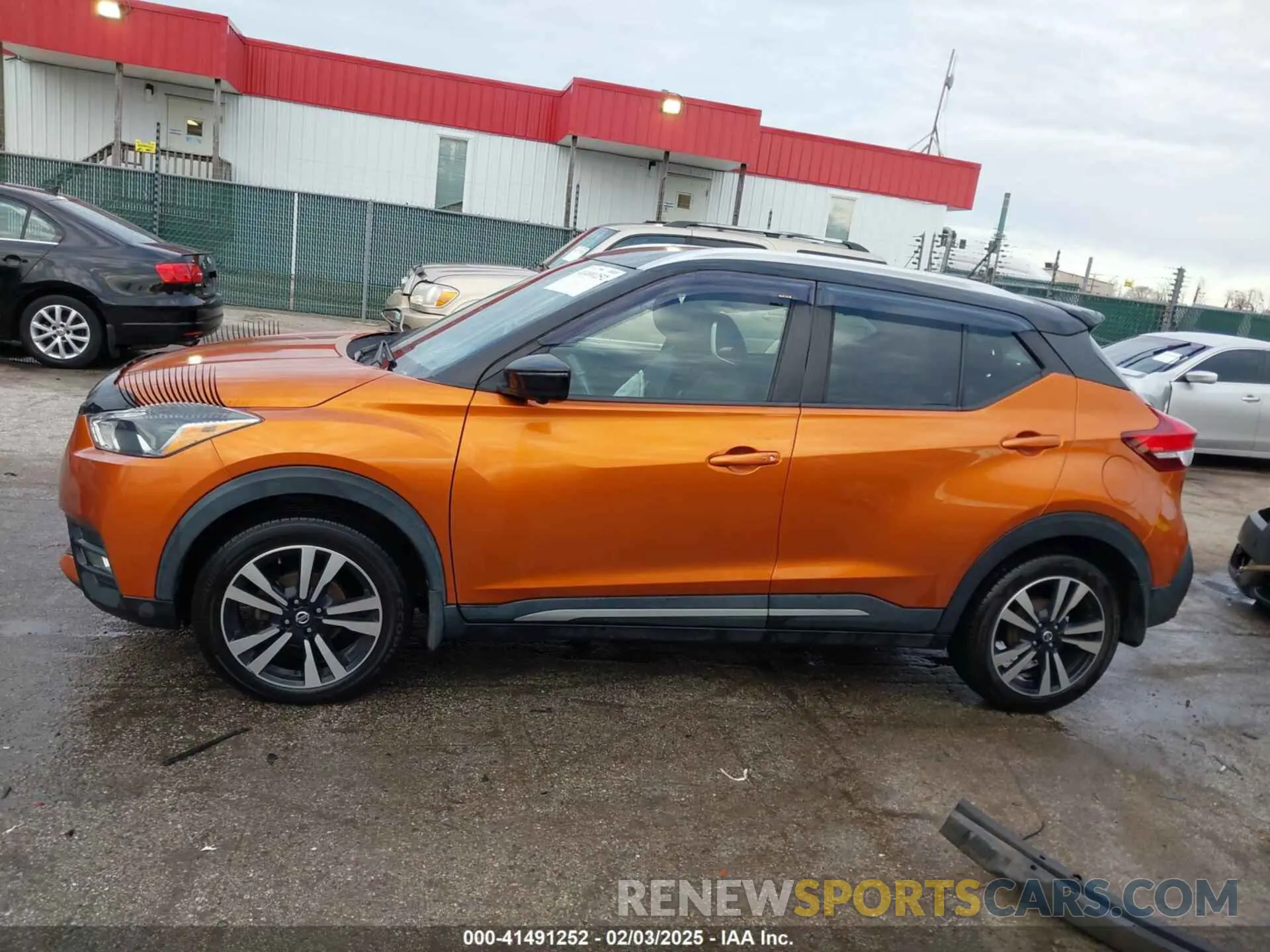 14 Фотография поврежденного автомобиля 3N1CP5CU6KL559887 NISSAN KICKS 2019