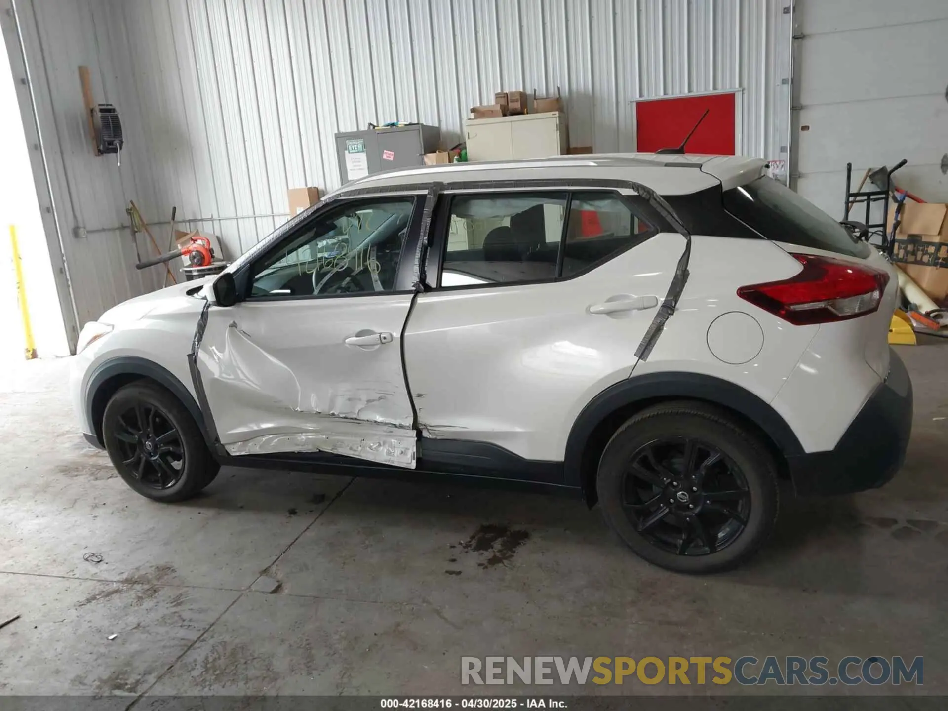 14 Фотография поврежденного автомобиля 3N1CP5CU7KL498307 NISSAN KICKS 2019
