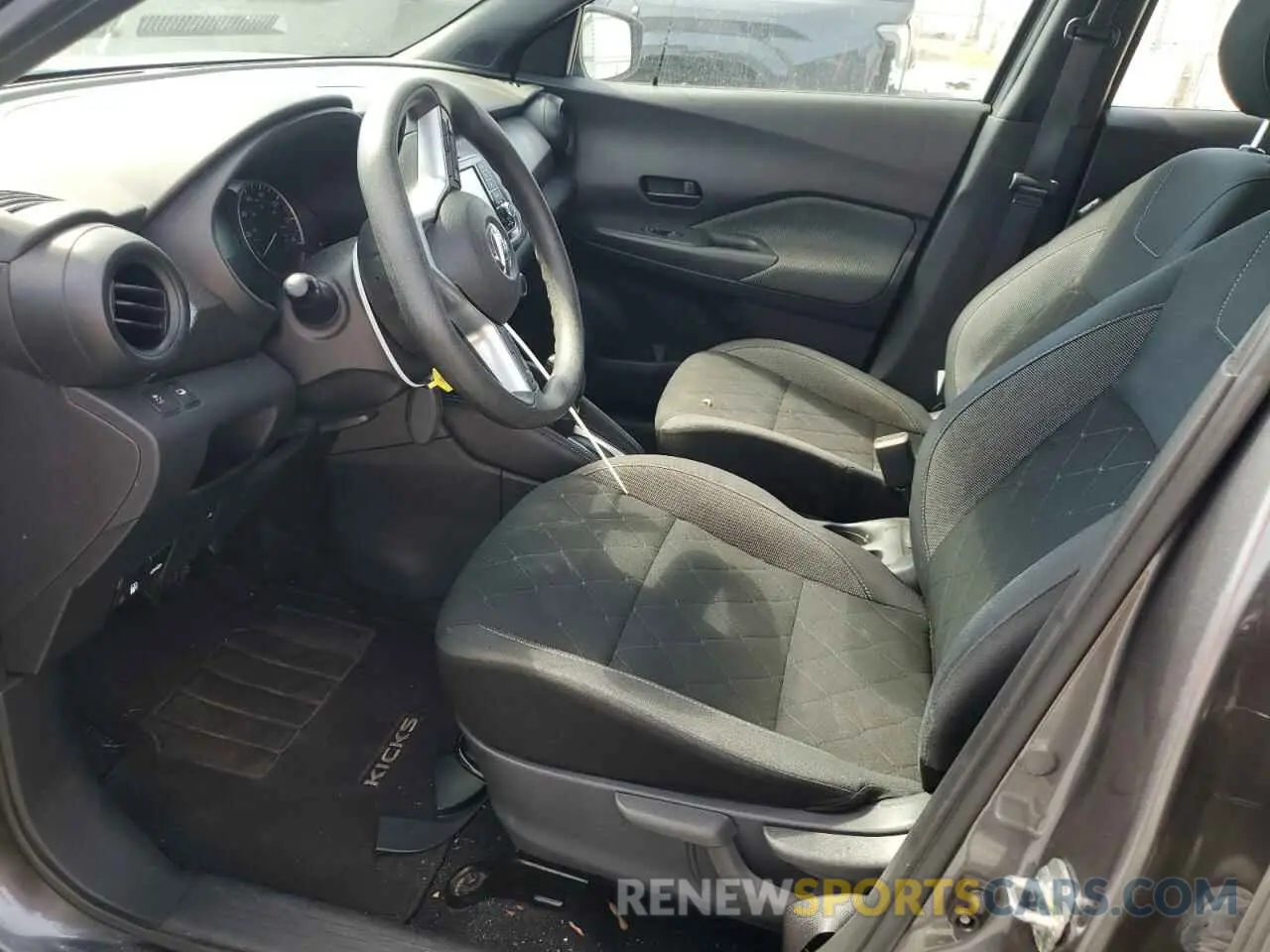 7 Photograph of a damaged car 3N1CP5CU7KL528924 NISSAN KICKS 2019