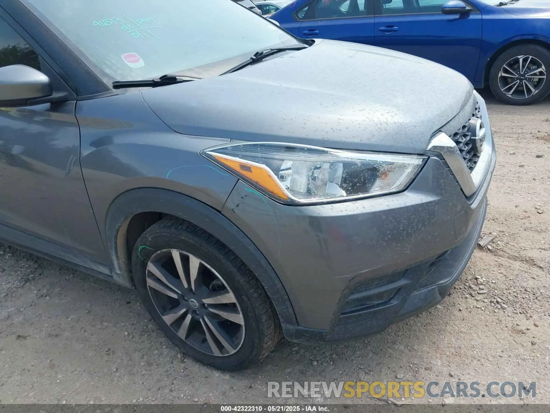 6 Photograph of a damaged car 3N1CP5CU7KL532455 NISSAN KICKS 2019