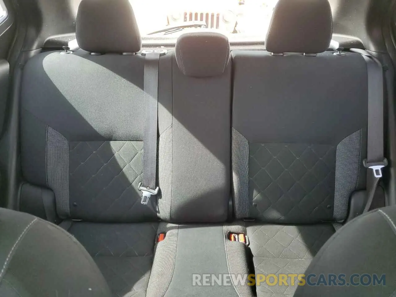 10 Photograph of a damaged car 3N1CP5CU7KL547165 NISSAN KICKS 2019