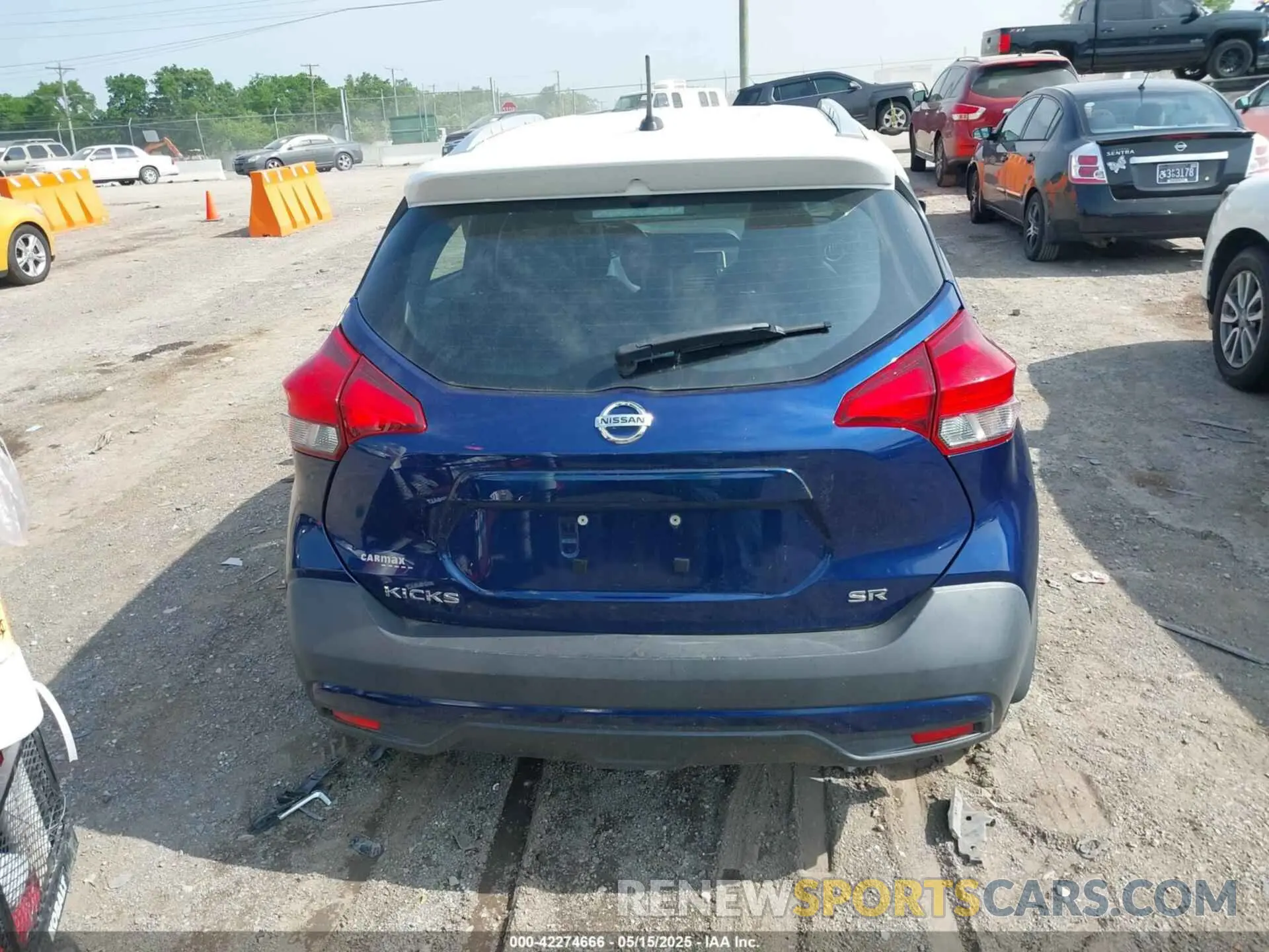 16 Фотография поврежденного автомобиля 3N1CP5CU7KL567786 NISSAN KICKS 2019