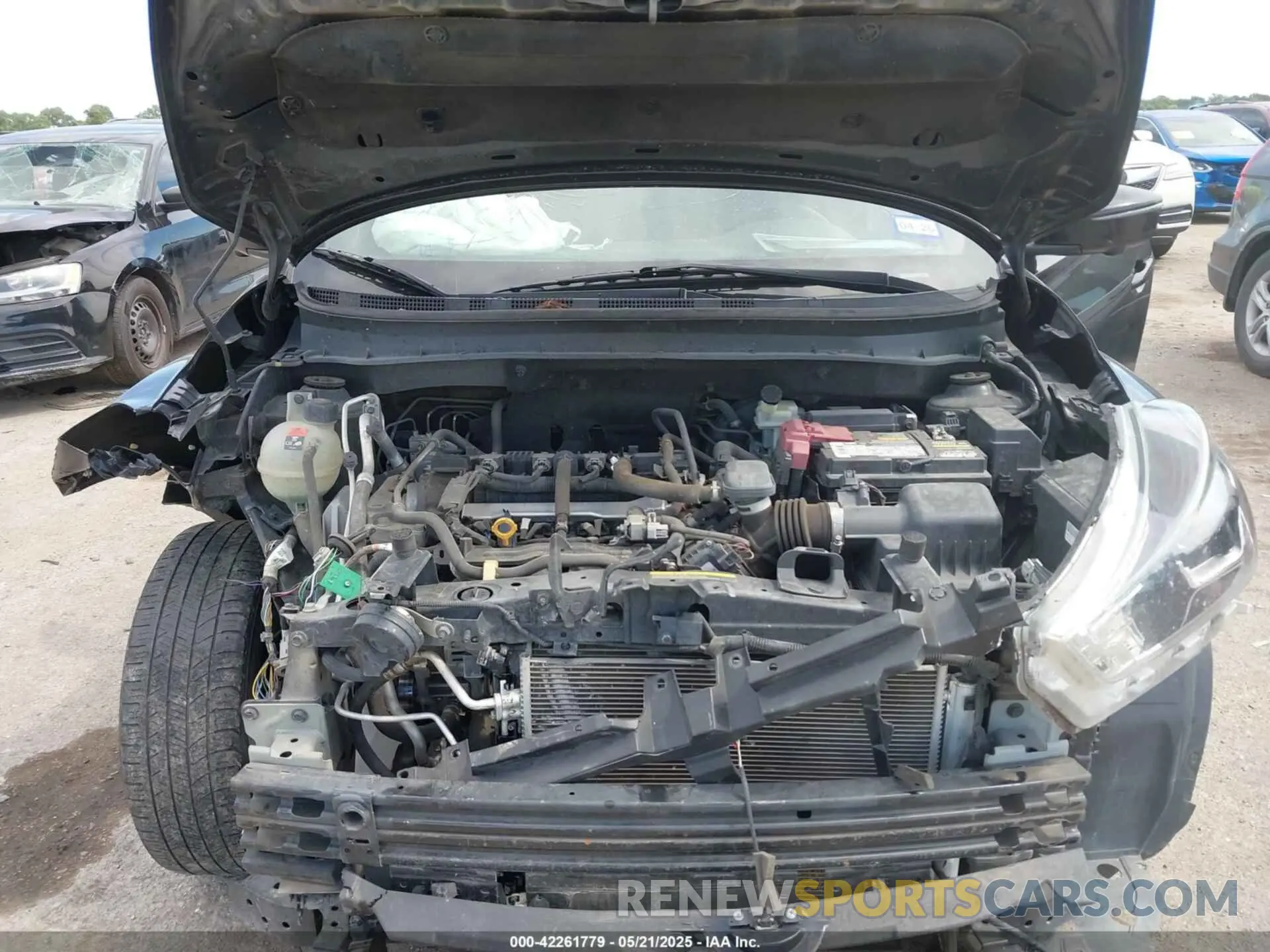 10 Фотография поврежденного автомобиля 3N1CP5CU8KL548972 NISSAN KICKS 2019