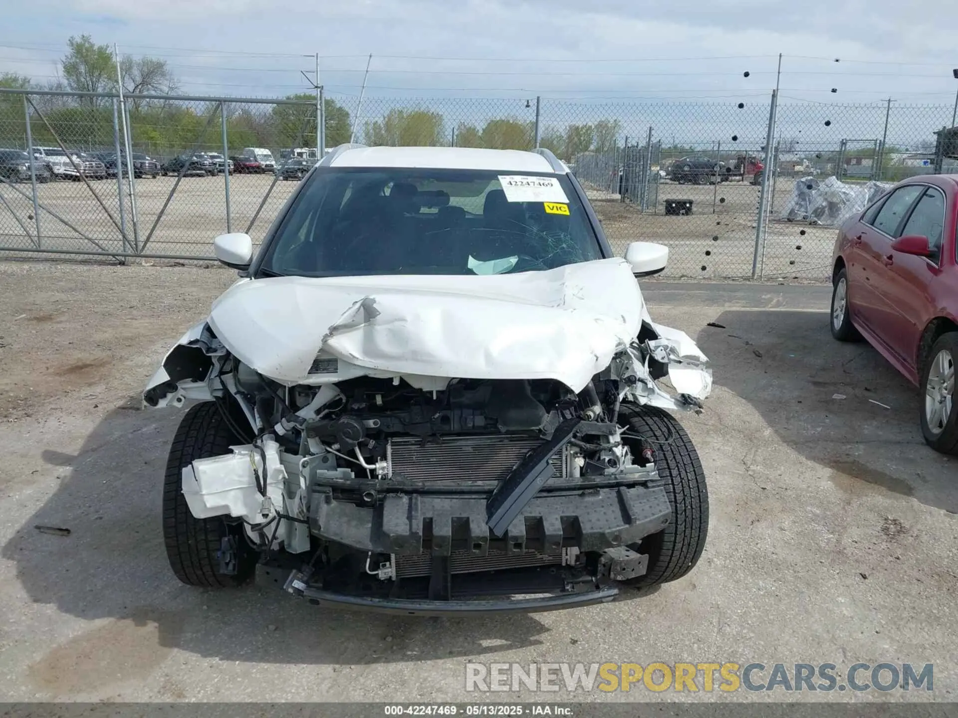 12 Photograph of a damaged car 3N1CP5CU9KL559771 NISSAN KICKS 2019