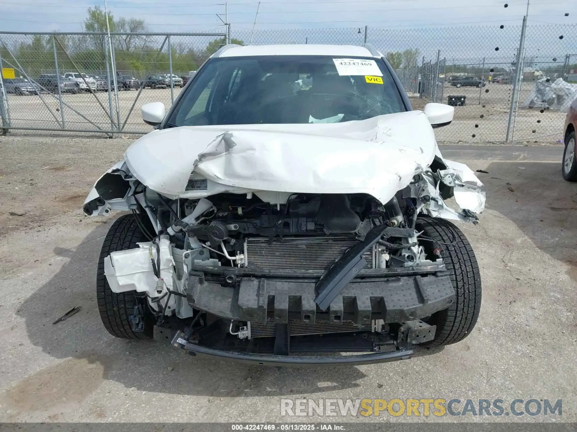 6 Photograph of a damaged car 3N1CP5CU9KL559771 NISSAN KICKS 2019