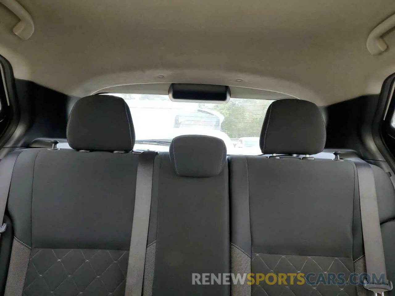10 Photograph of a damaged car 3N1CP5BV0LL539050 NISSAN KICKS 2020