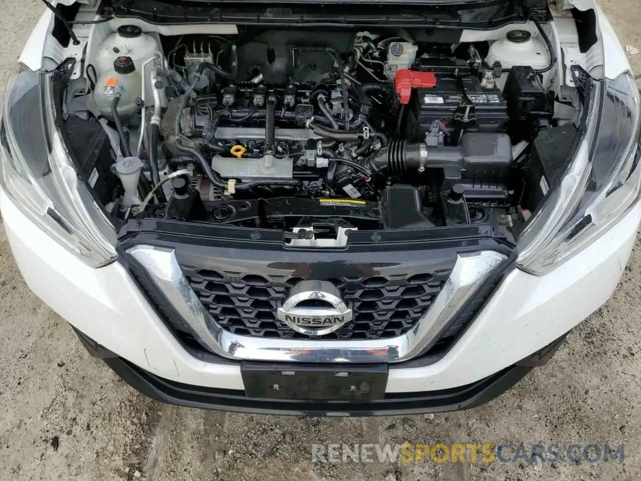 12 Photograph of a damaged car 3N1CP5BV0LL539050 NISSAN KICKS 2020
