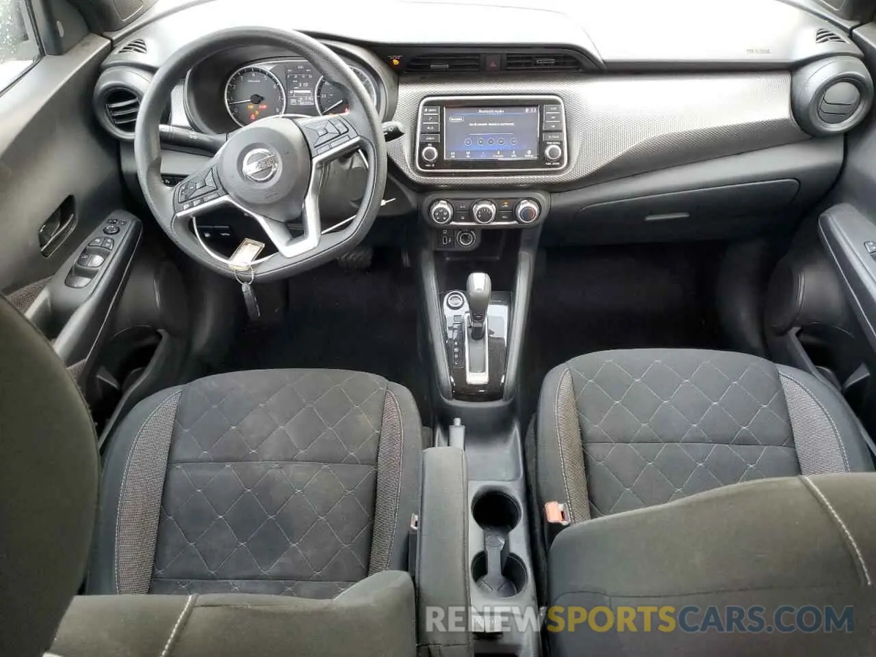 8 Photograph of a damaged car 3N1CP5BV0LL539050 NISSAN KICKS 2020