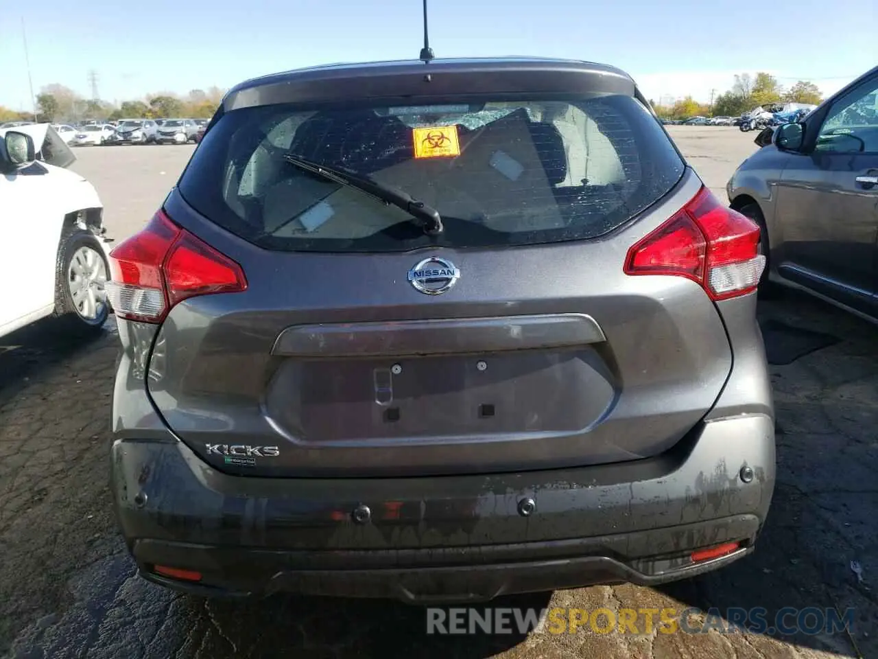 6 Photograph of a damaged car 3N1CP5BV1LL536772 NISSAN KICKS 2020