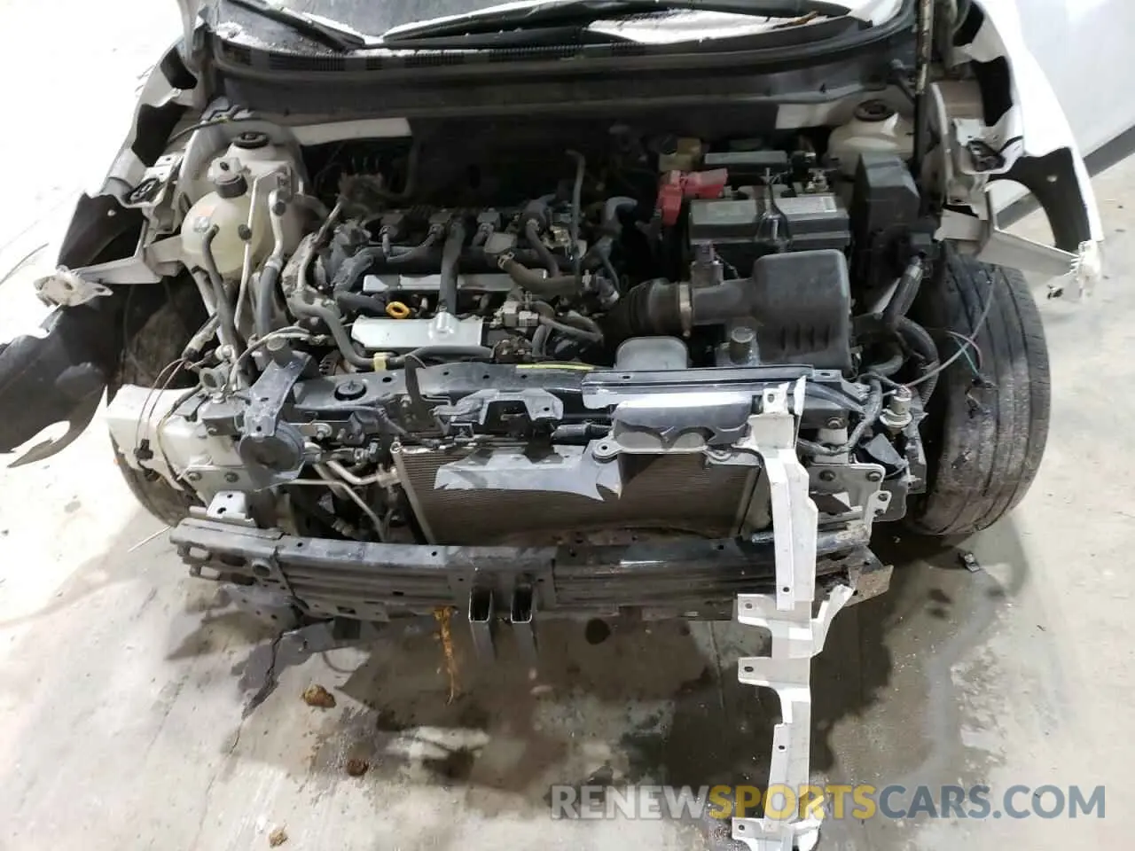 13 Photograph of a damaged car 3N1CP5BV1LL572431 NISSAN KICKS 2020