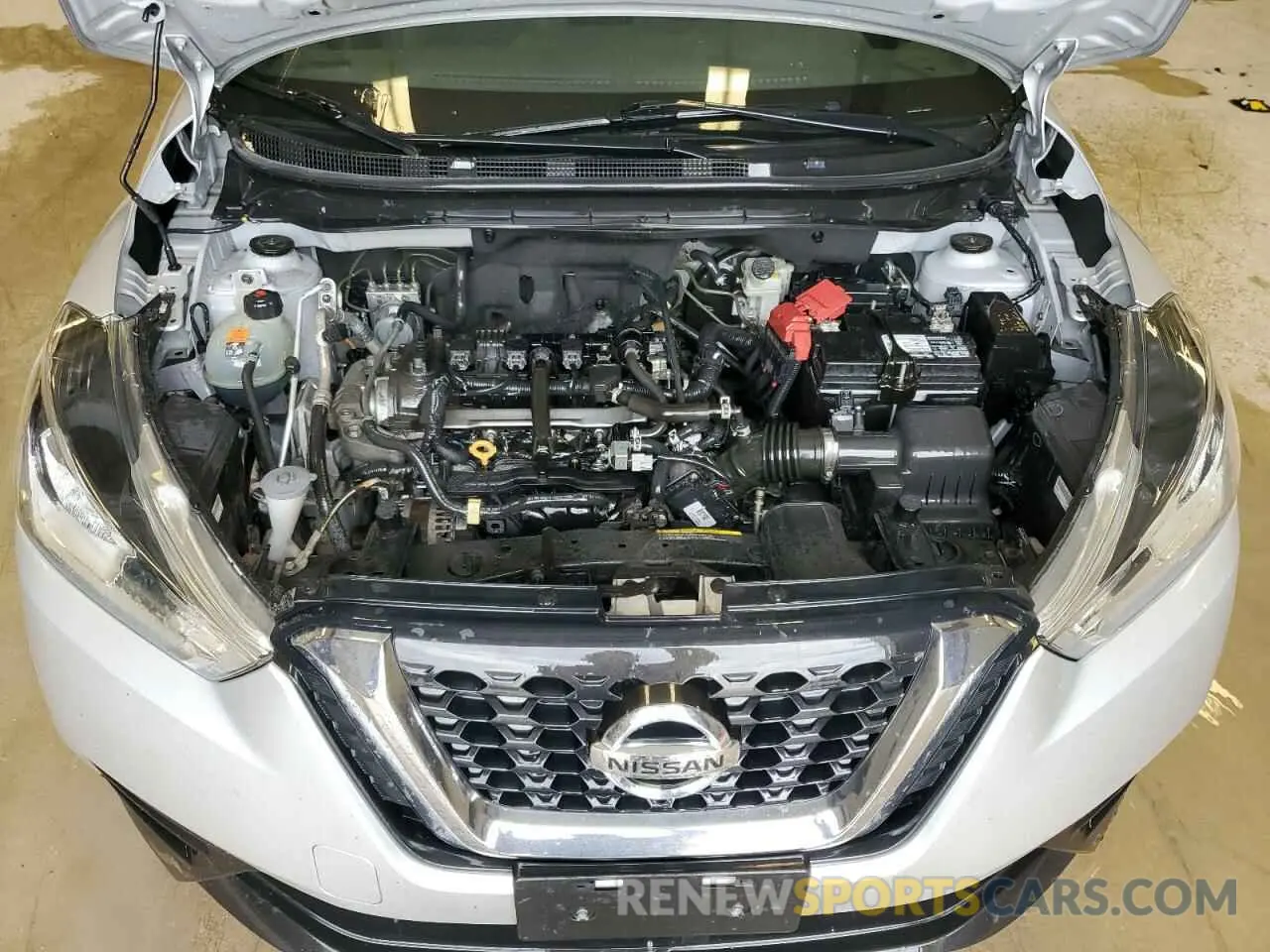 11 Photograph of a damaged car 3N1CP5BV2LL482544 NISSAN KICKS 2020