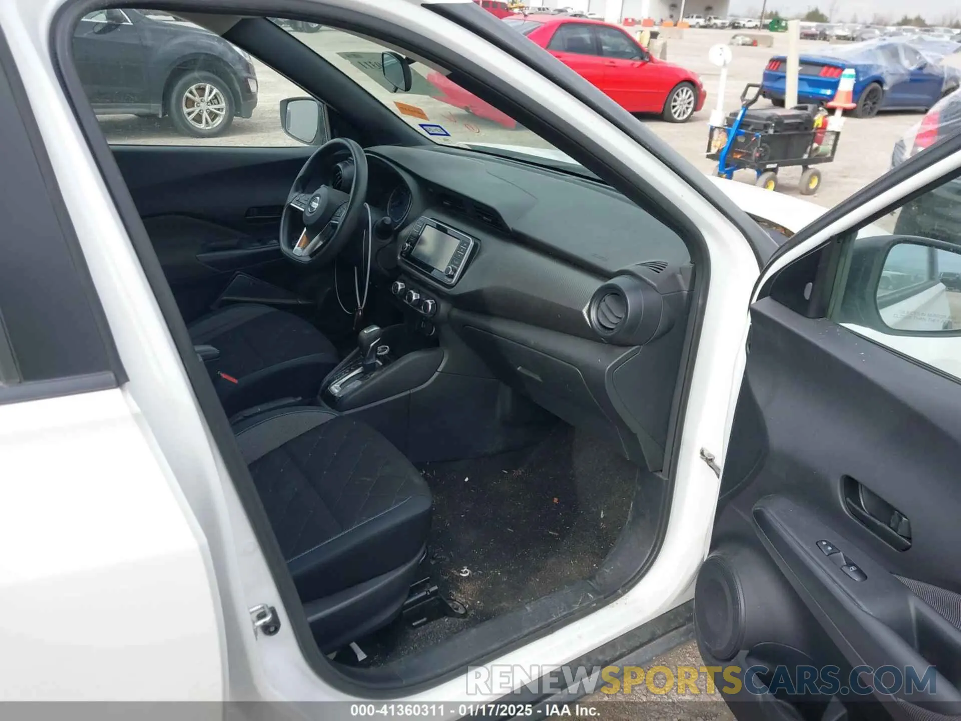 5 Фотография поврежденного автомобиля 3N1CP5BV2LL492717 NISSAN KICKS 2020