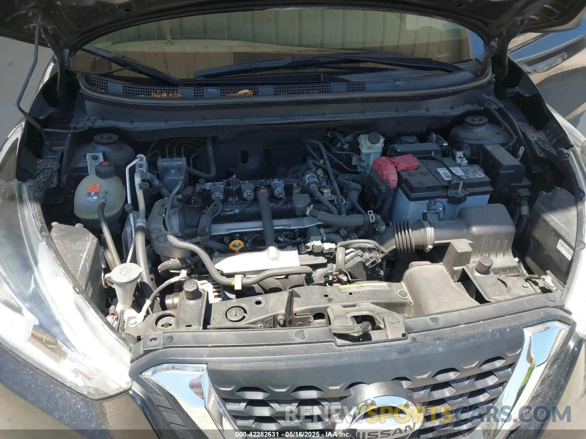 10 Photograph of a damaged car 3N1CP5BV2LL549918 NISSAN KICKS 2020