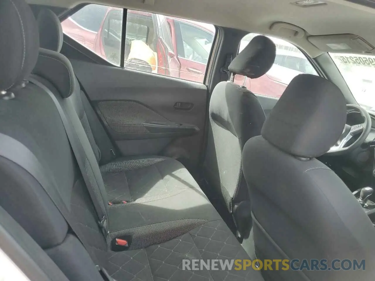 11 Фотография поврежденного автомобиля 3N1CP5BV2LL552611 NISSAN KICKS 2020