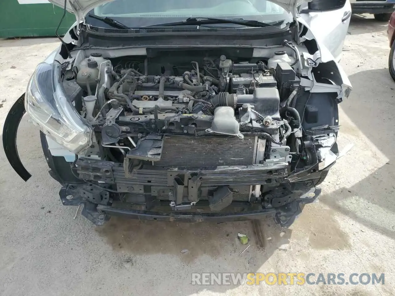 13 Фотография поврежденного автомобиля 3N1CP5BV2LL552611 NISSAN KICKS 2020