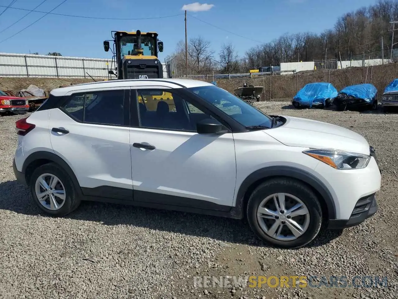 4 Фотография поврежденного автомобиля 3N1CP5BV3LL516135 NISSAN KICKS 2020