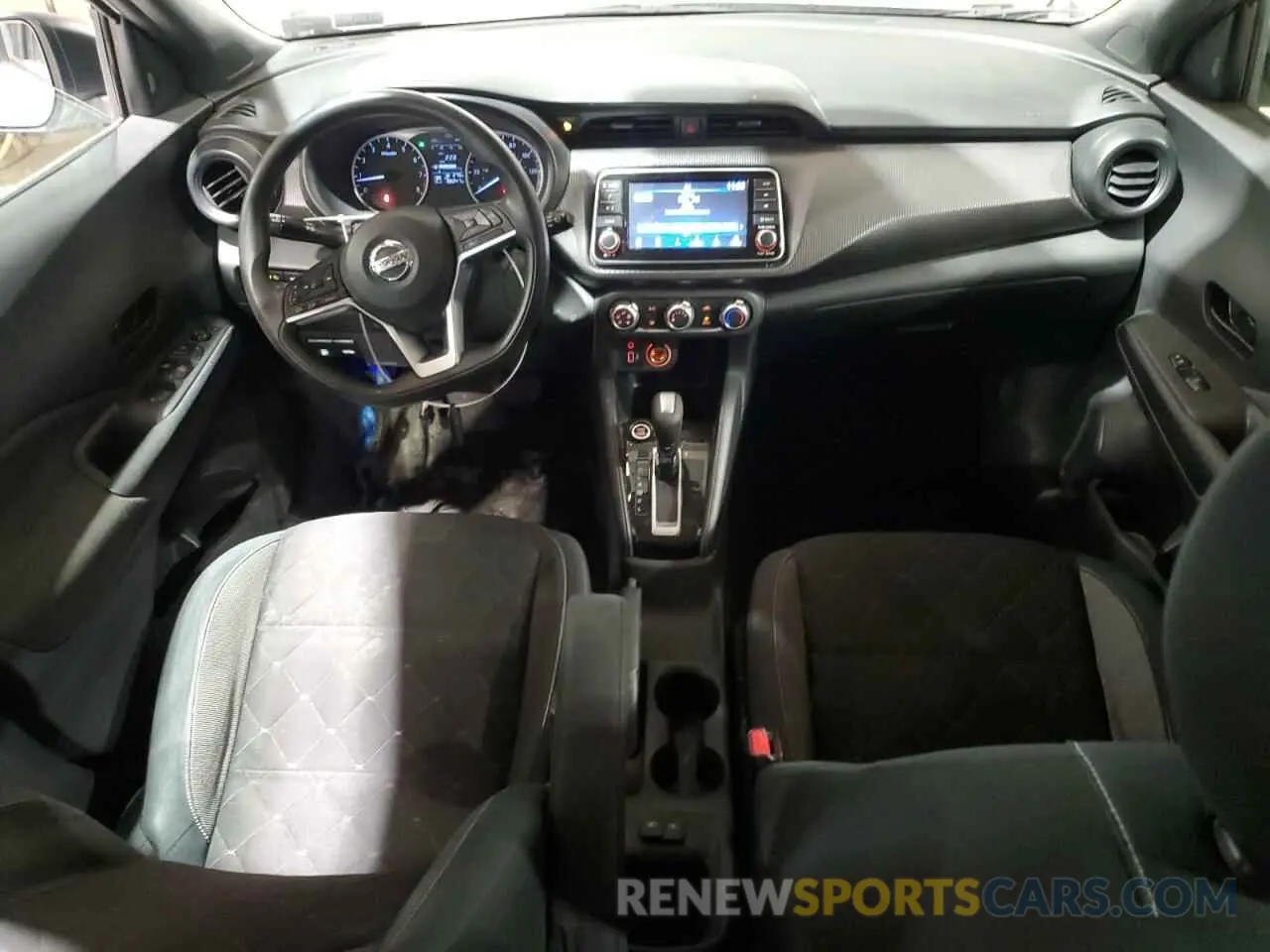 8 Фотография поврежденного автомобиля 3N1CP5BV3LL516135 NISSAN KICKS 2020