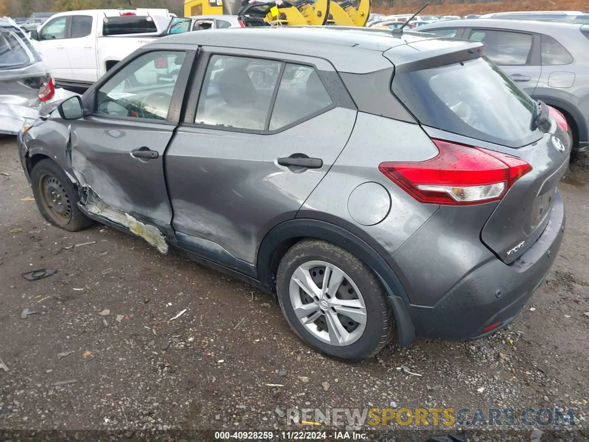 14 Photograph of a damaged car 3N1CP5BV3LL550723 NISSAN KICKS 2020