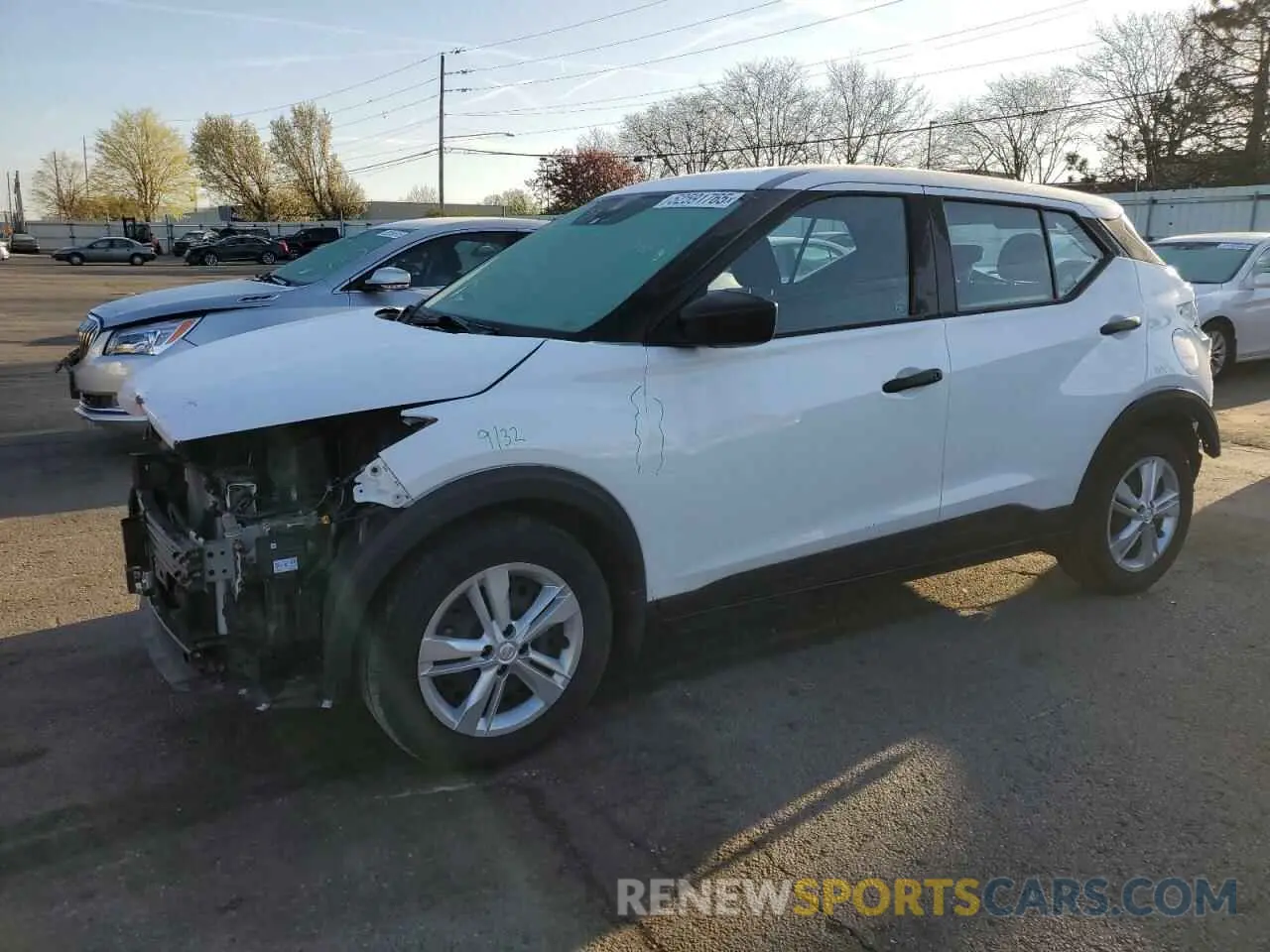 1 Photograph of a damaged car 3N1CP5BV3LL552469 NISSAN KICKS 2020