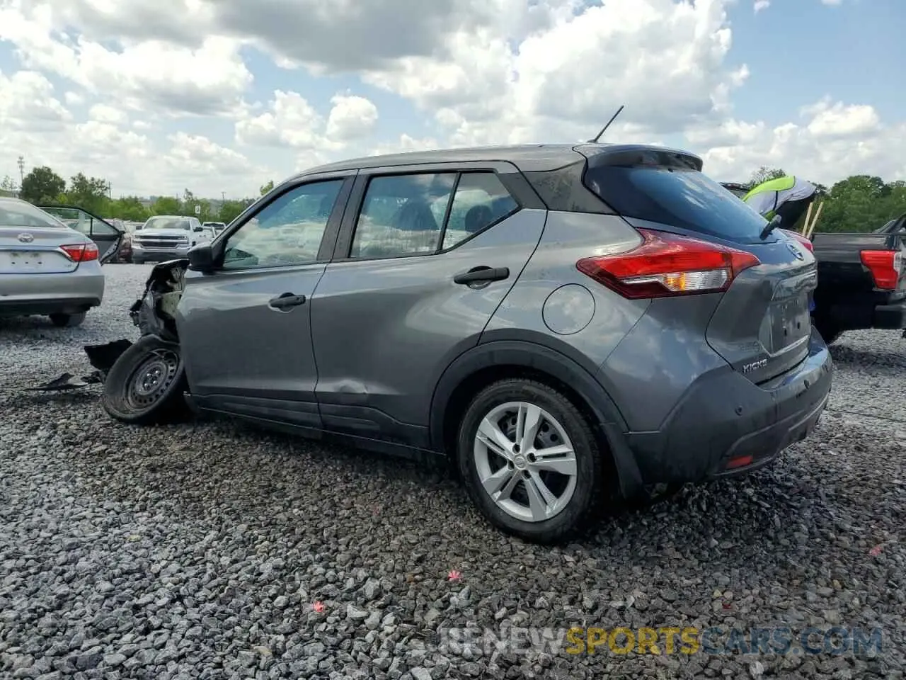 2 Photograph of a damaged car 3N1CP5BV3LL557607 NISSAN KICKS 2020