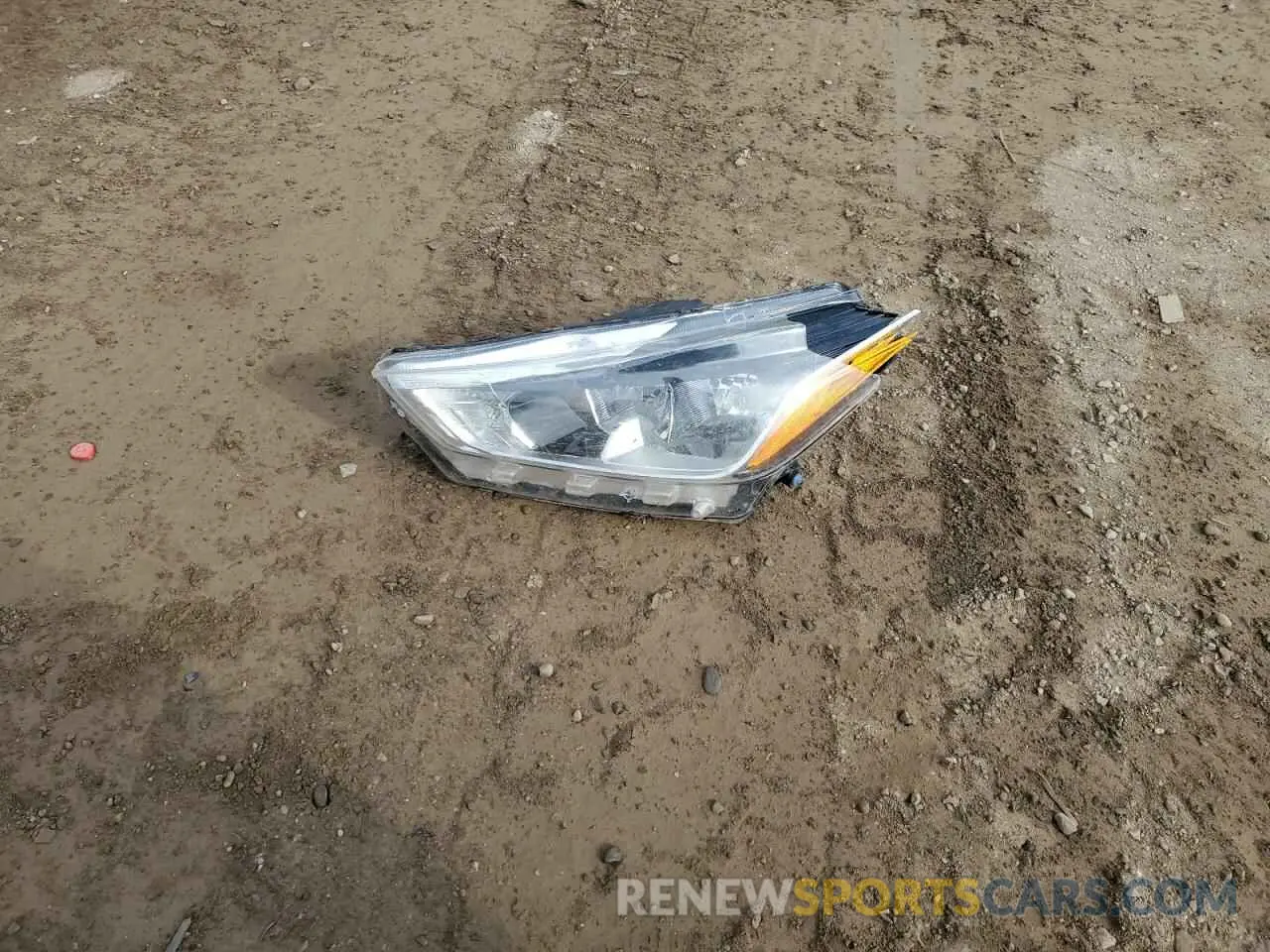 13 Photograph of a damaged car 3N1CP5BV4LL497286 NISSAN KICKS 2020