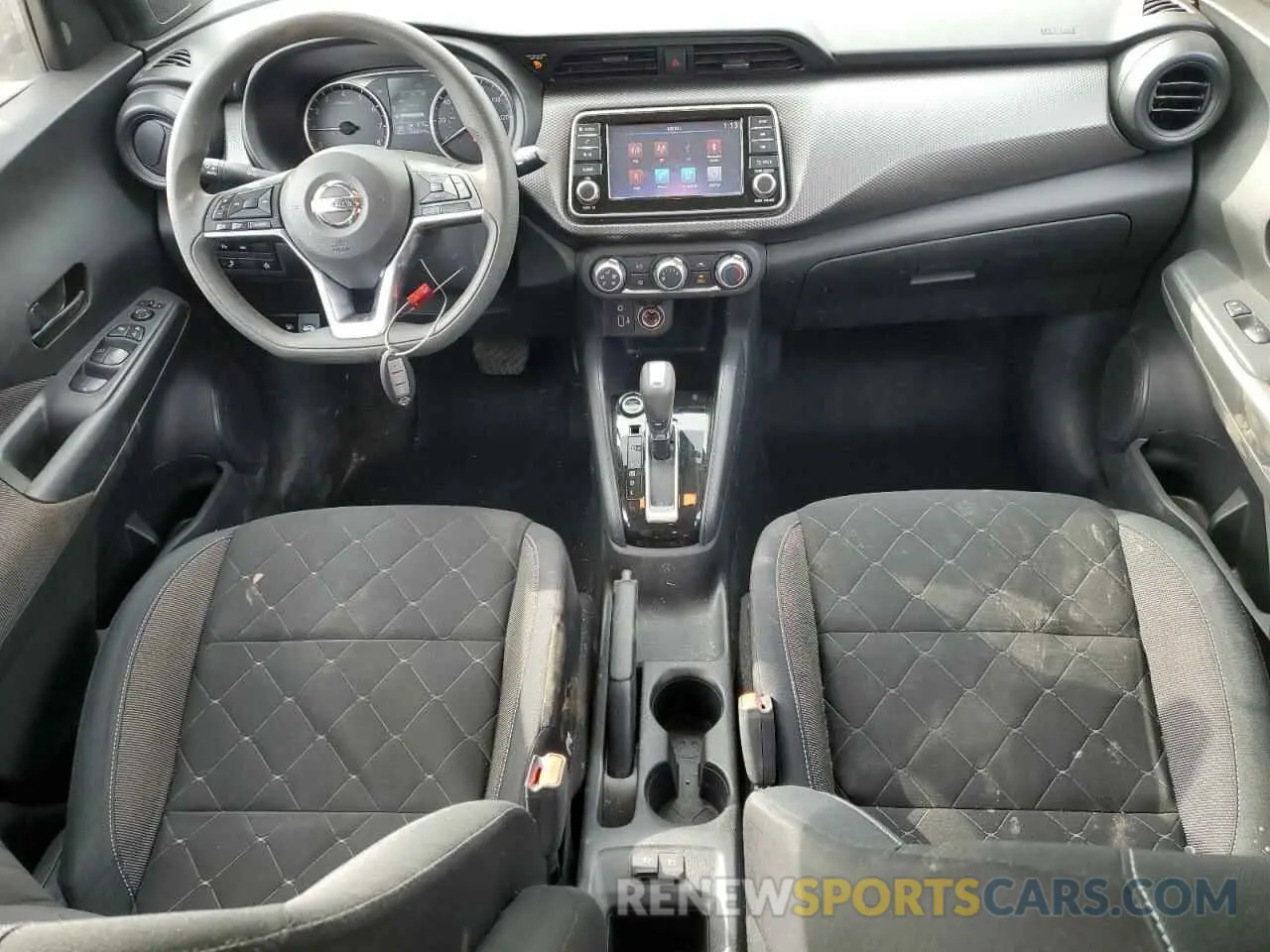 8 Photograph of a damaged car 3N1CP5BV4LL497286 NISSAN KICKS 2020