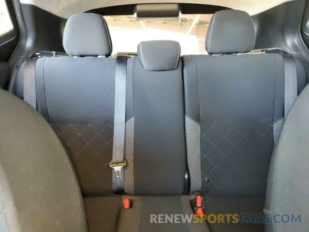 10 Photograph of a damaged car 3N1CP5BV4LL506567 NISSAN KICKS 2020