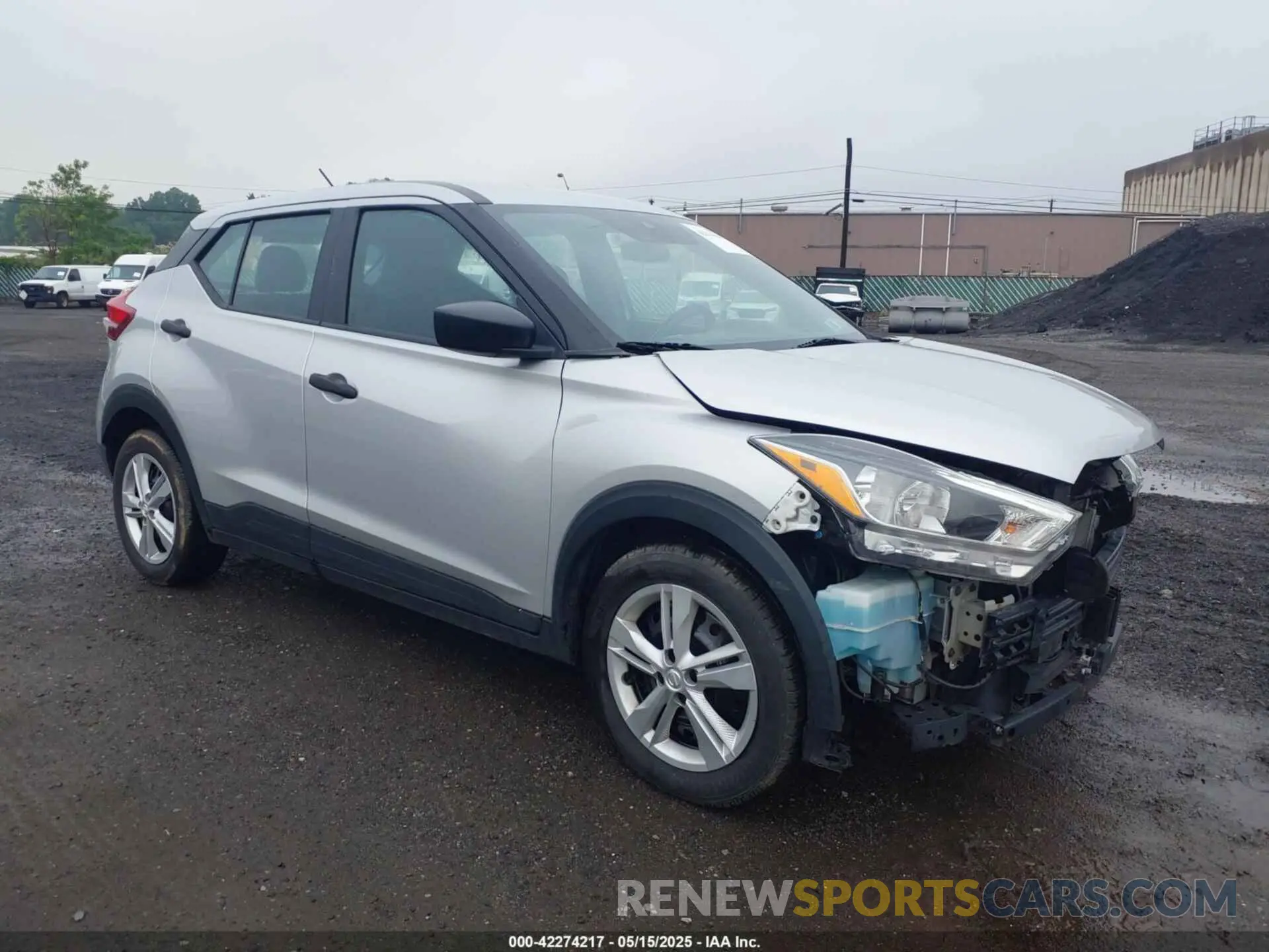 1 Photograph of a damaged car 3N1CP5BV4LL539665 NISSAN KICKS 2020