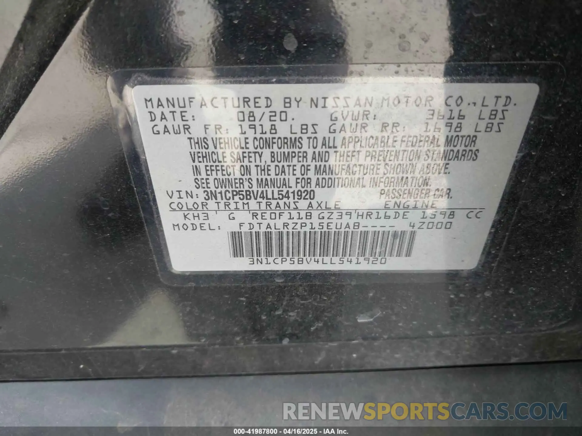 9 Photograph of a damaged car 3N1CP5BV4LL541920 NISSAN KICKS 2020