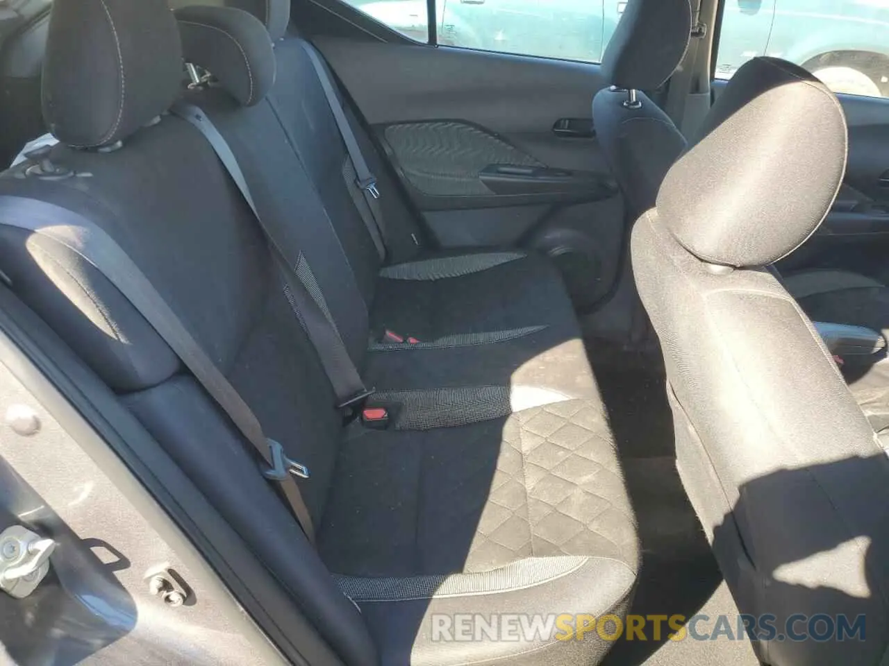 11 Photograph of a damaged car 3N1CP5BV4LL572116 NISSAN KICKS 2020