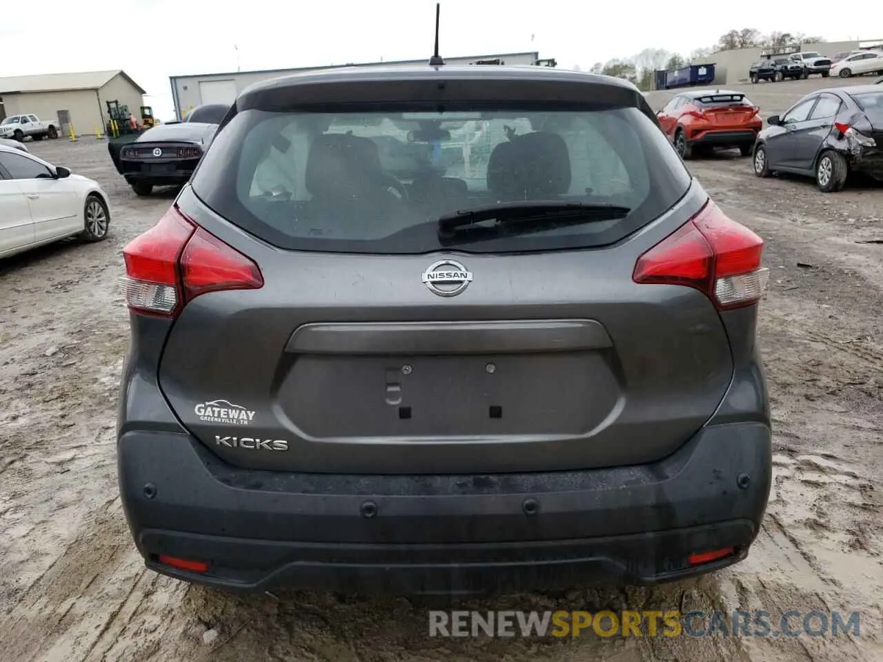 6 Photograph of a damaged car 3N1CP5BV5LL531087 NISSAN KICKS 2020