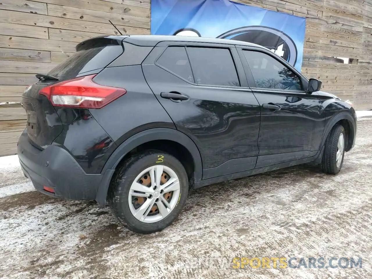 3 Photograph of a damaged car 3N1CP5BV5LL531557 NISSAN KICKS 2020