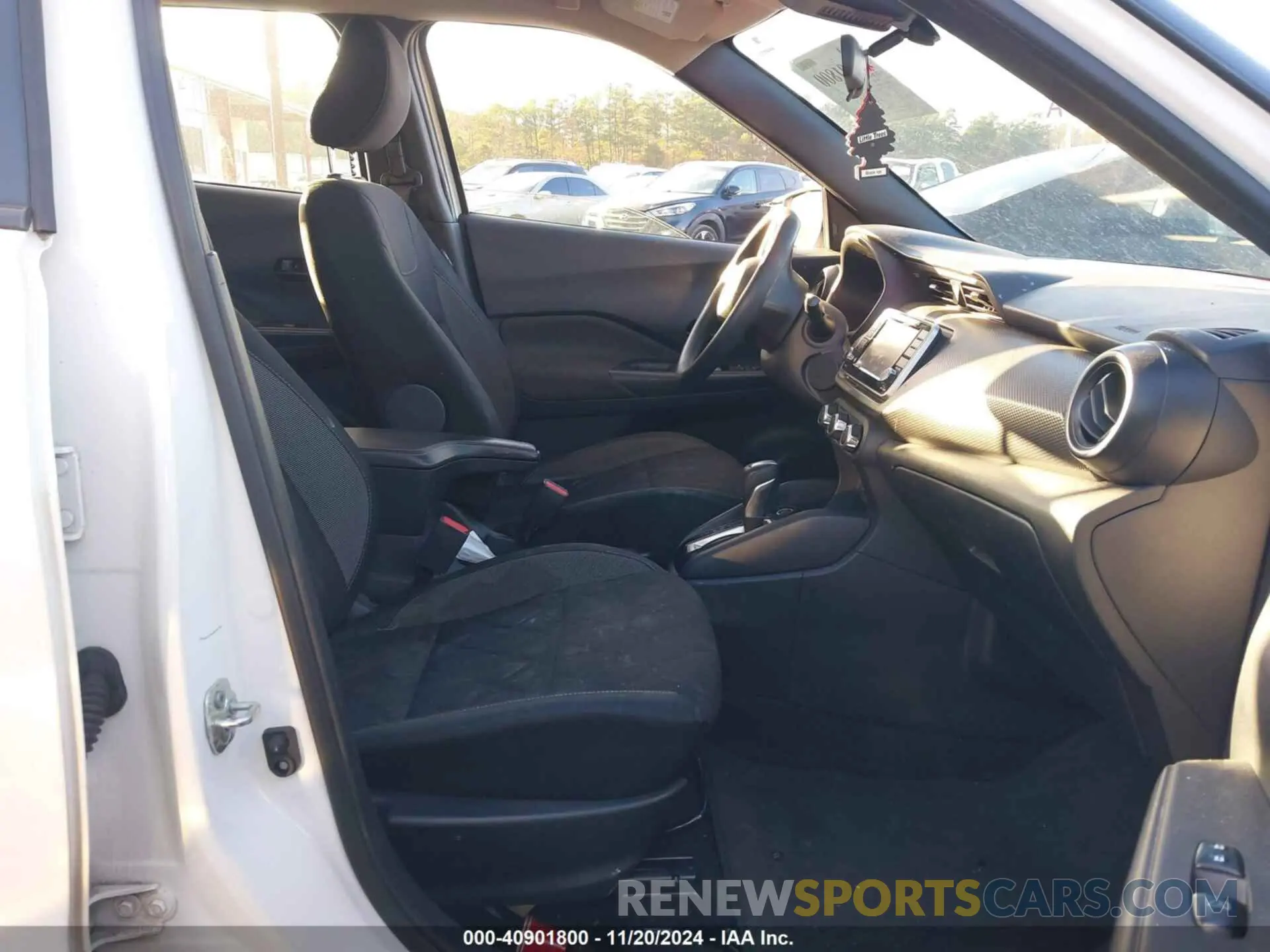 5 Фотография поврежденного автомобиля 3N1CP5BV7LL526196 NISSAN KICKS 2020