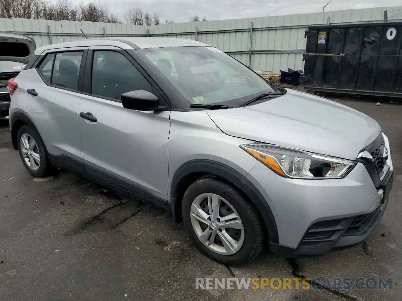 4 Фотография поврежденного автомобиля 3N1CP5BV8LL483696 NISSAN KICKS 2020