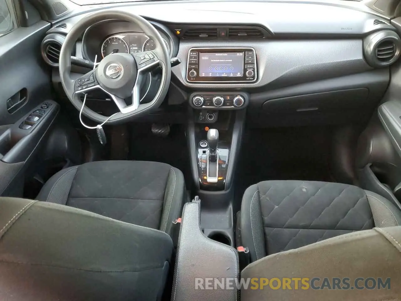 8 Photograph of a damaged car 3N1CP5BV8LL511593 NISSAN KICKS 2020