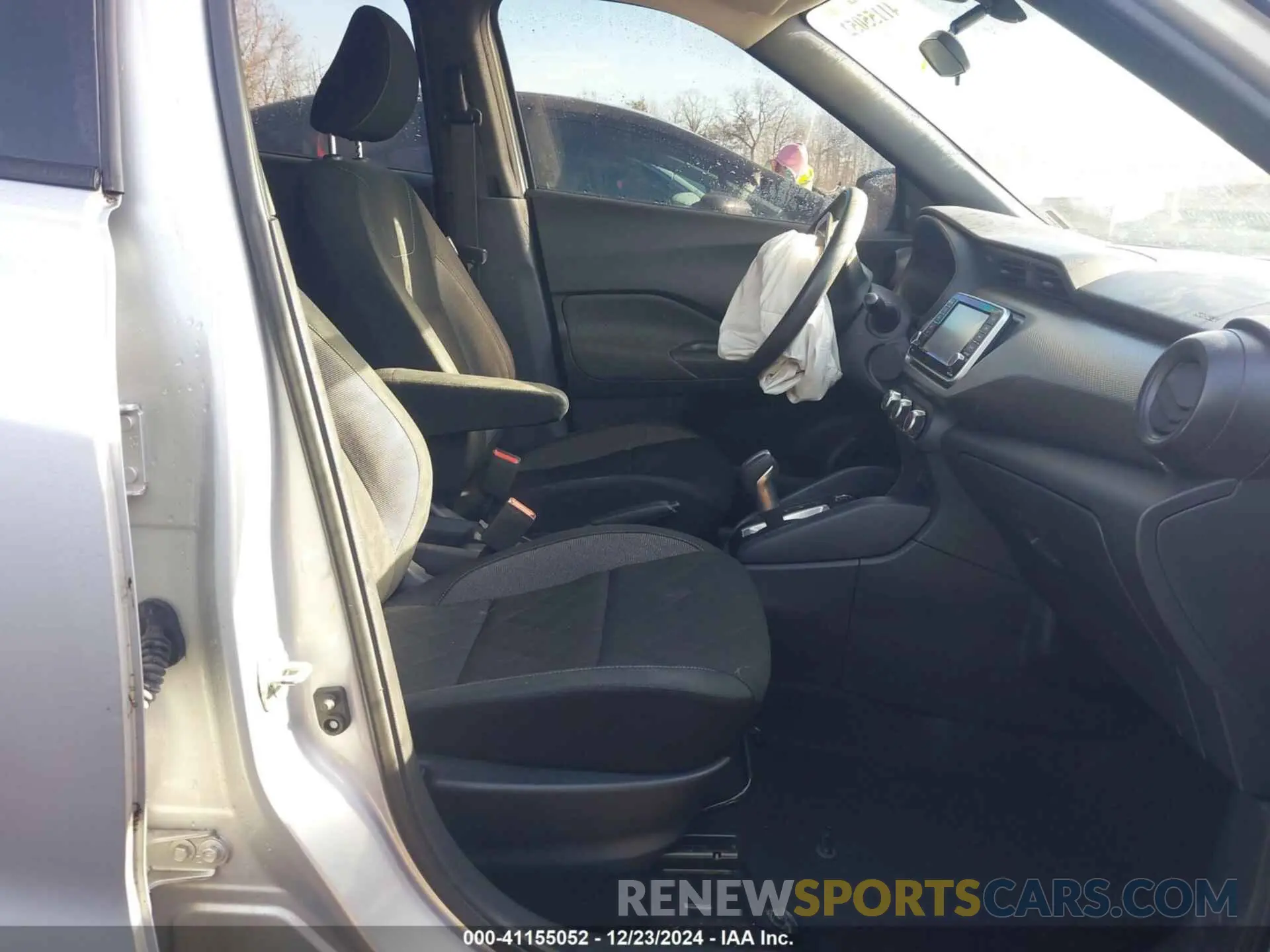 5 Фотография поврежденного автомобиля 3N1CP5BV8LL534047 NISSAN KICKS 2020
