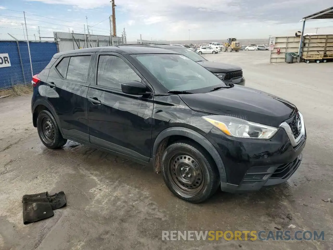 4 Фотография поврежденного автомобиля 3N1CP5BV8LL534288 NISSAN KICKS 2020