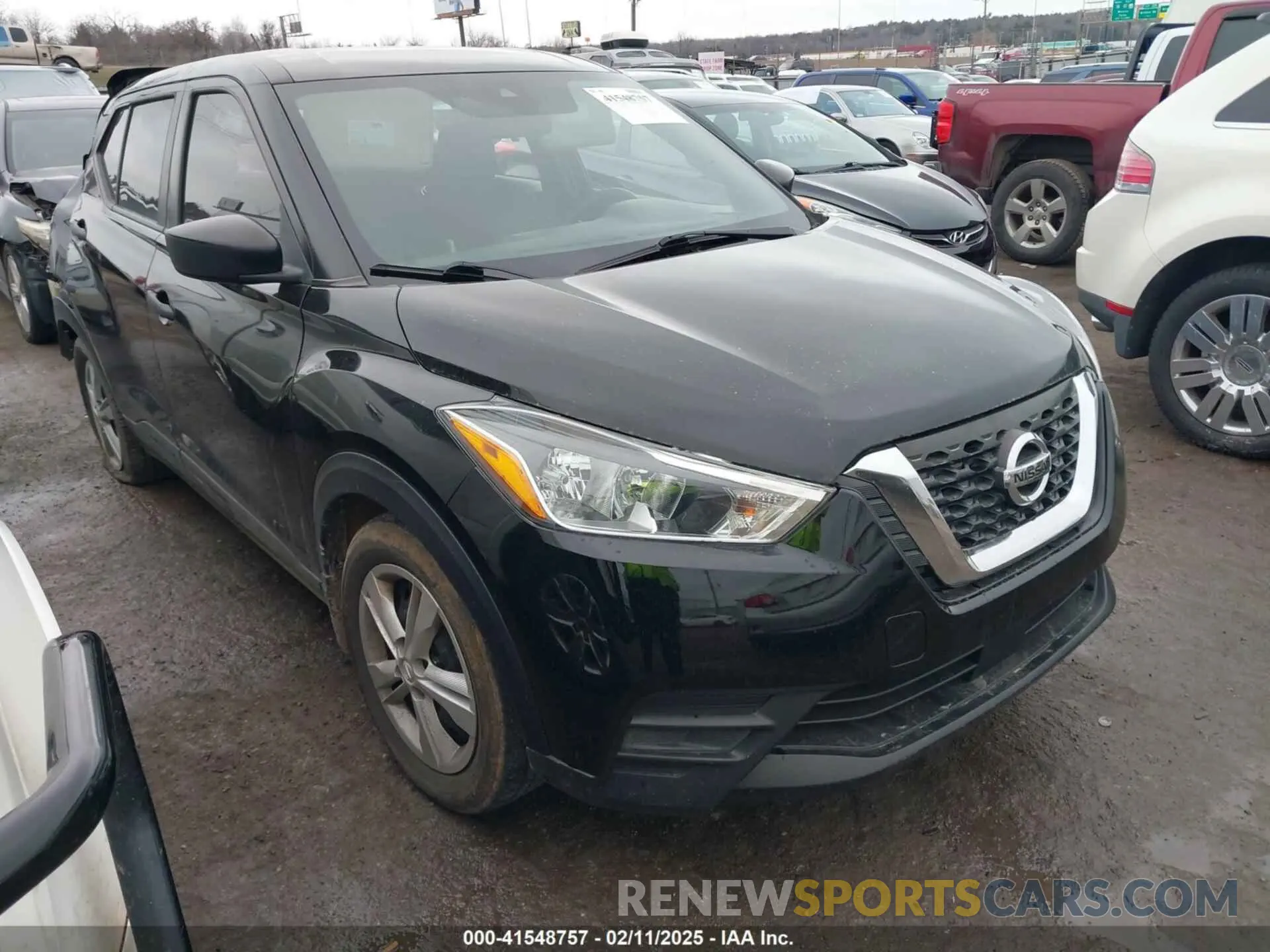 1 Photograph of a damaged car 3N1CP5BV9LL551763 NISSAN KICKS 2020