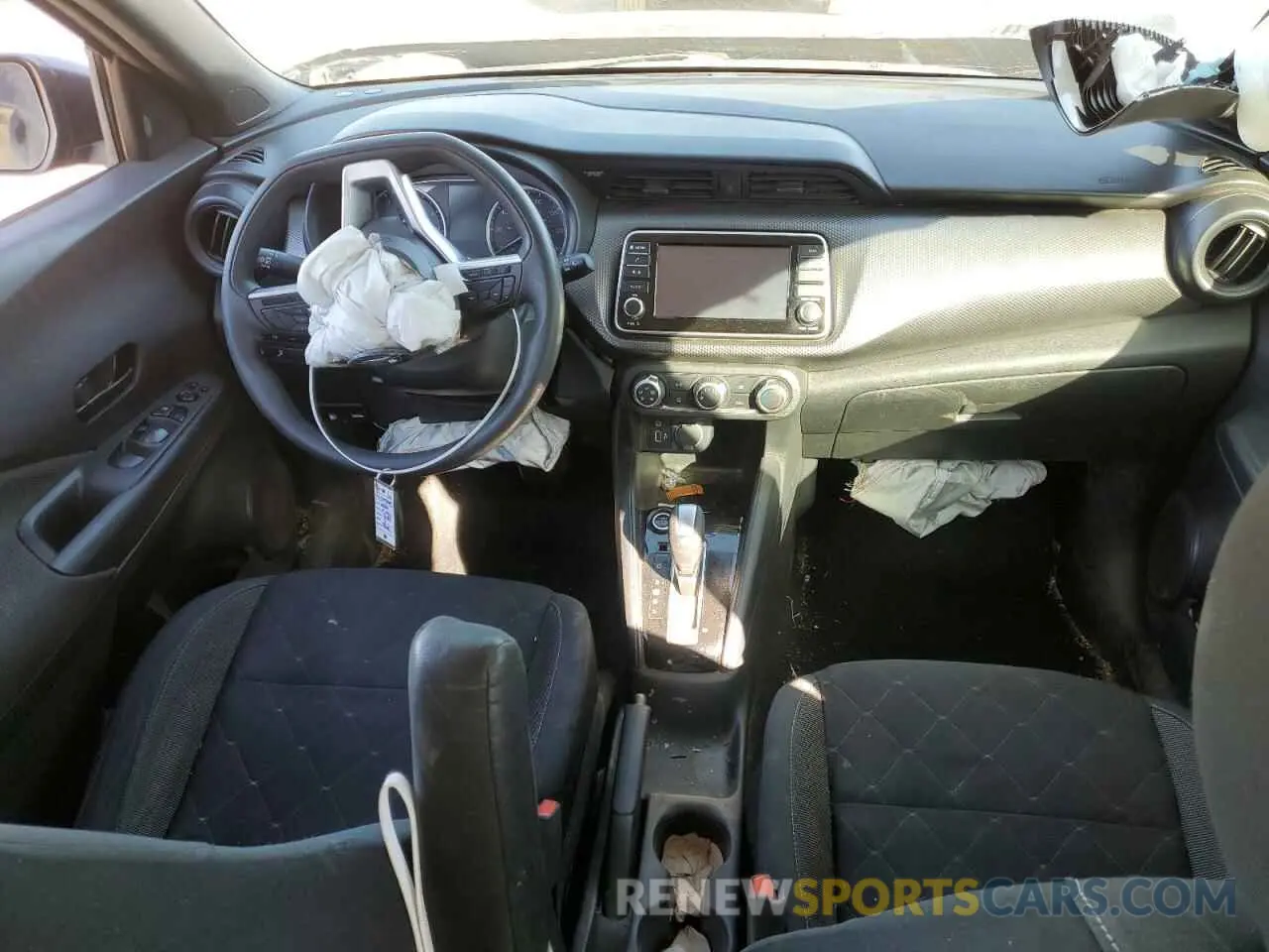8 Фотография поврежденного автомобиля 3N1CP5BVXLL505844 NISSAN KICKS 2020