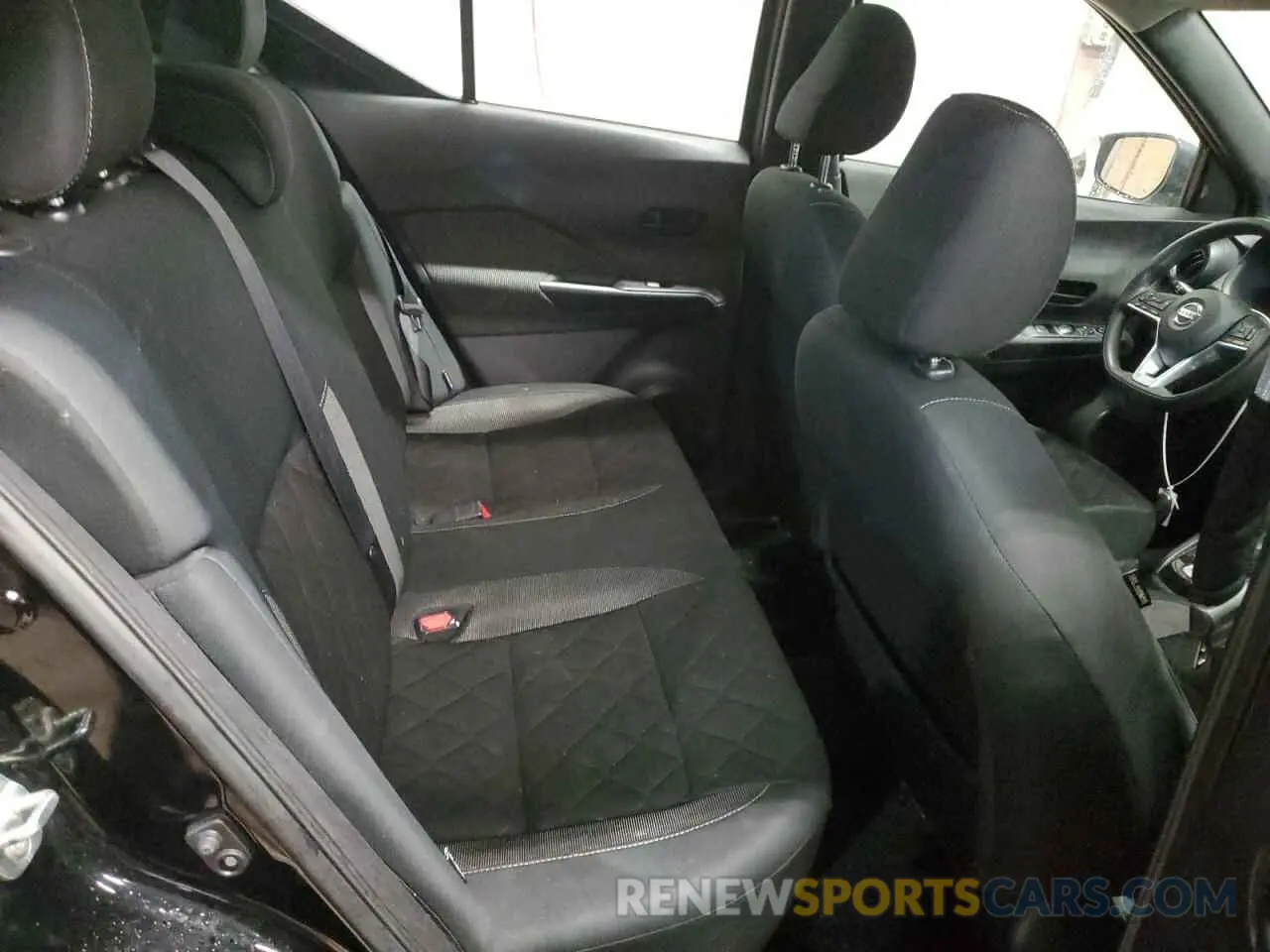 10 Фотография поврежденного автомобиля 3N1CP5BVXLL534339 NISSAN KICKS 2020