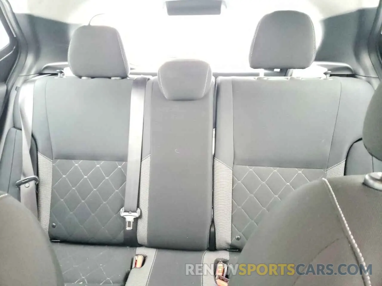 10 Photograph of a damaged car 3N1CP5BVXLL553683 NISSAN KICKS 2020