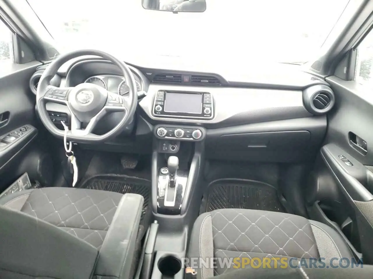 8 Photograph of a damaged car 3N1CP5BVXLL553683 NISSAN KICKS 2020