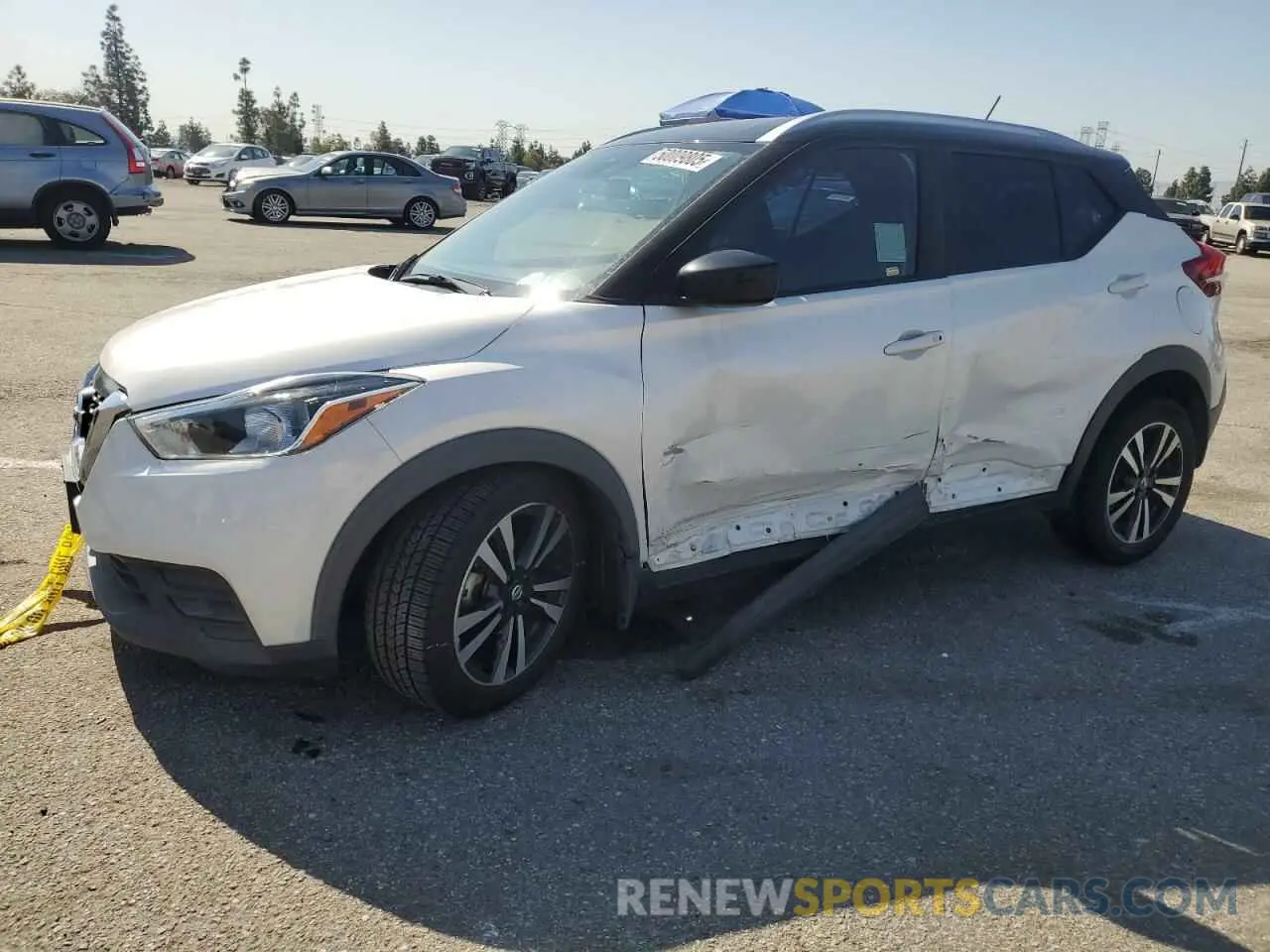 1 Photograph of a damaged car 3N1CP5CV0LL502773 NISSAN KICKS 2020