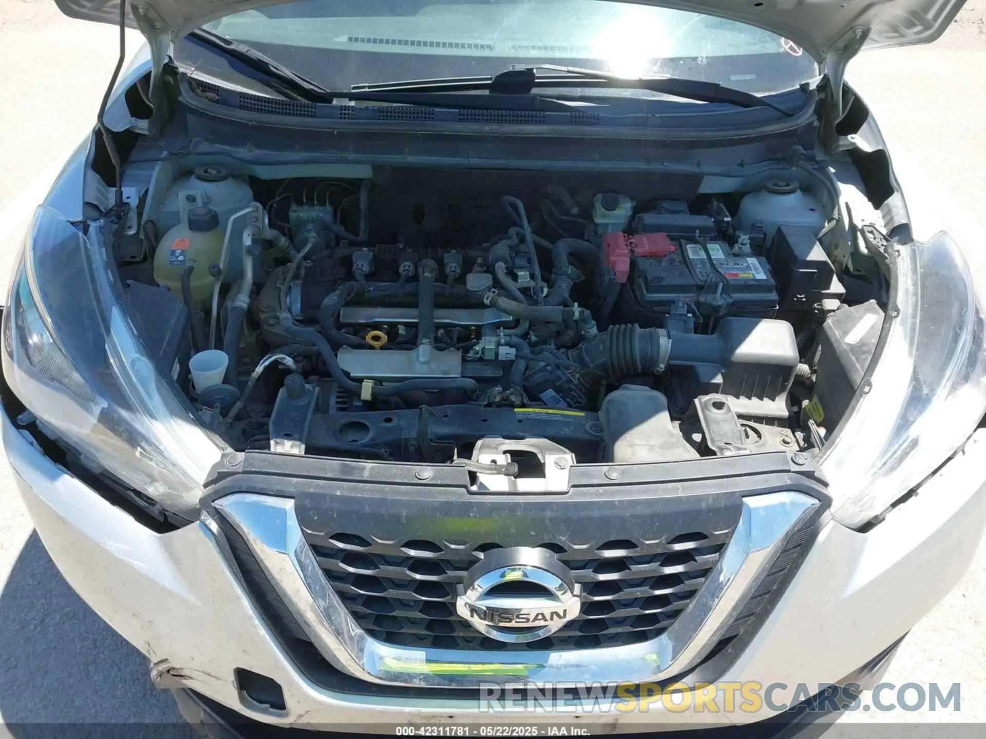 10 Photograph of a damaged car 3N1CP5CV0LL508475 NISSAN KICKS 2020