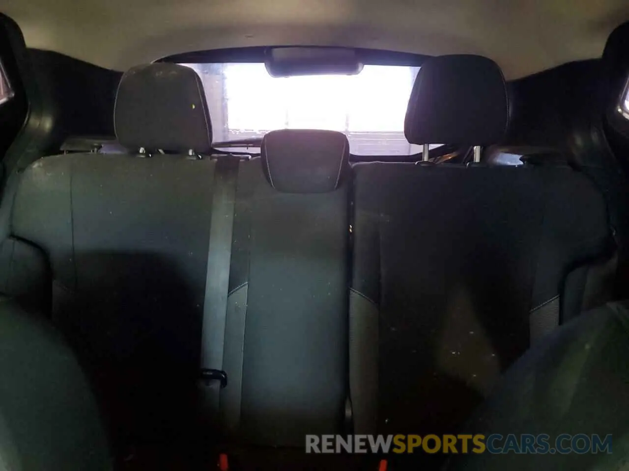 10 Photograph of a damaged car 3N1CP5CV0LL515779 NISSAN KICKS 2020