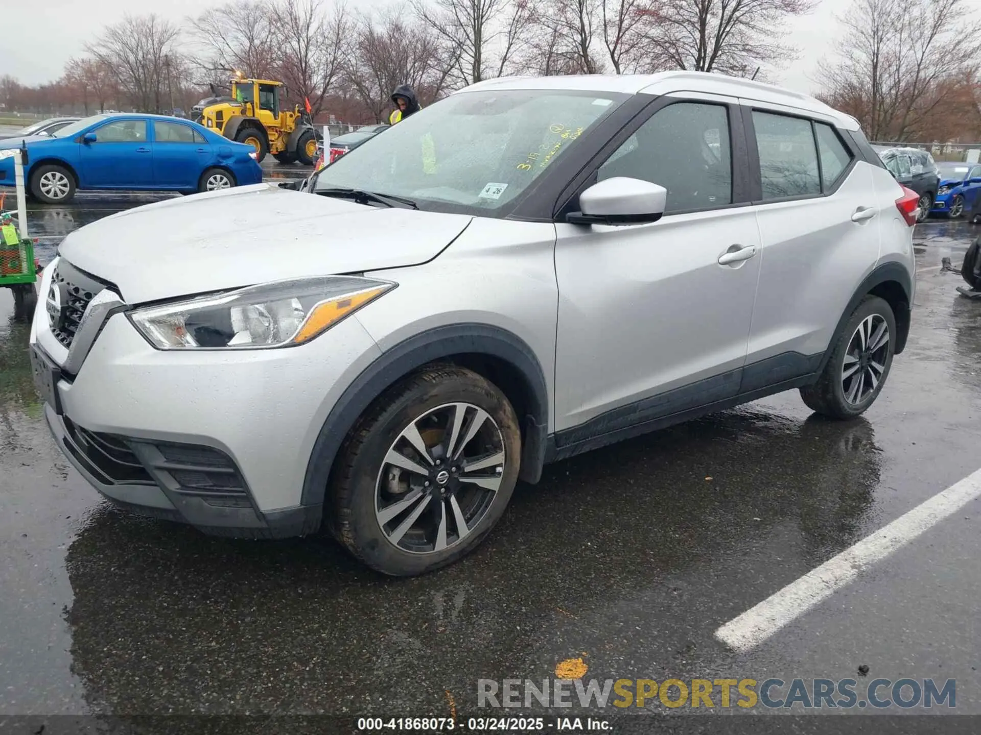 2 Photograph of a damaged car 3N1CP5CV0LL547650 NISSAN KICKS 2020