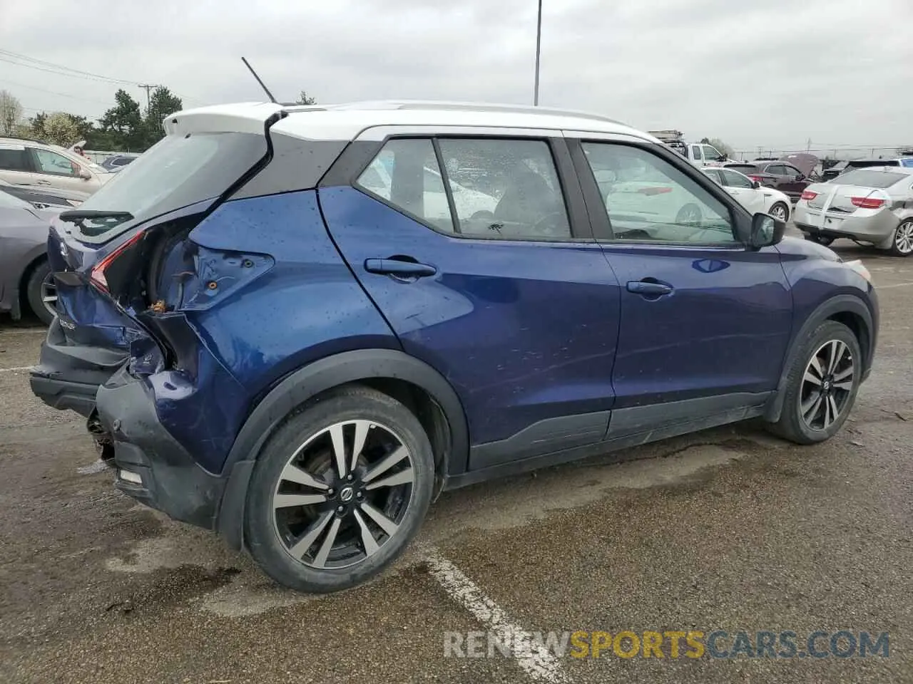 3 Фотография поврежденного автомобиля 3N1CP5CV1LL483232 NISSAN KICKS 2020