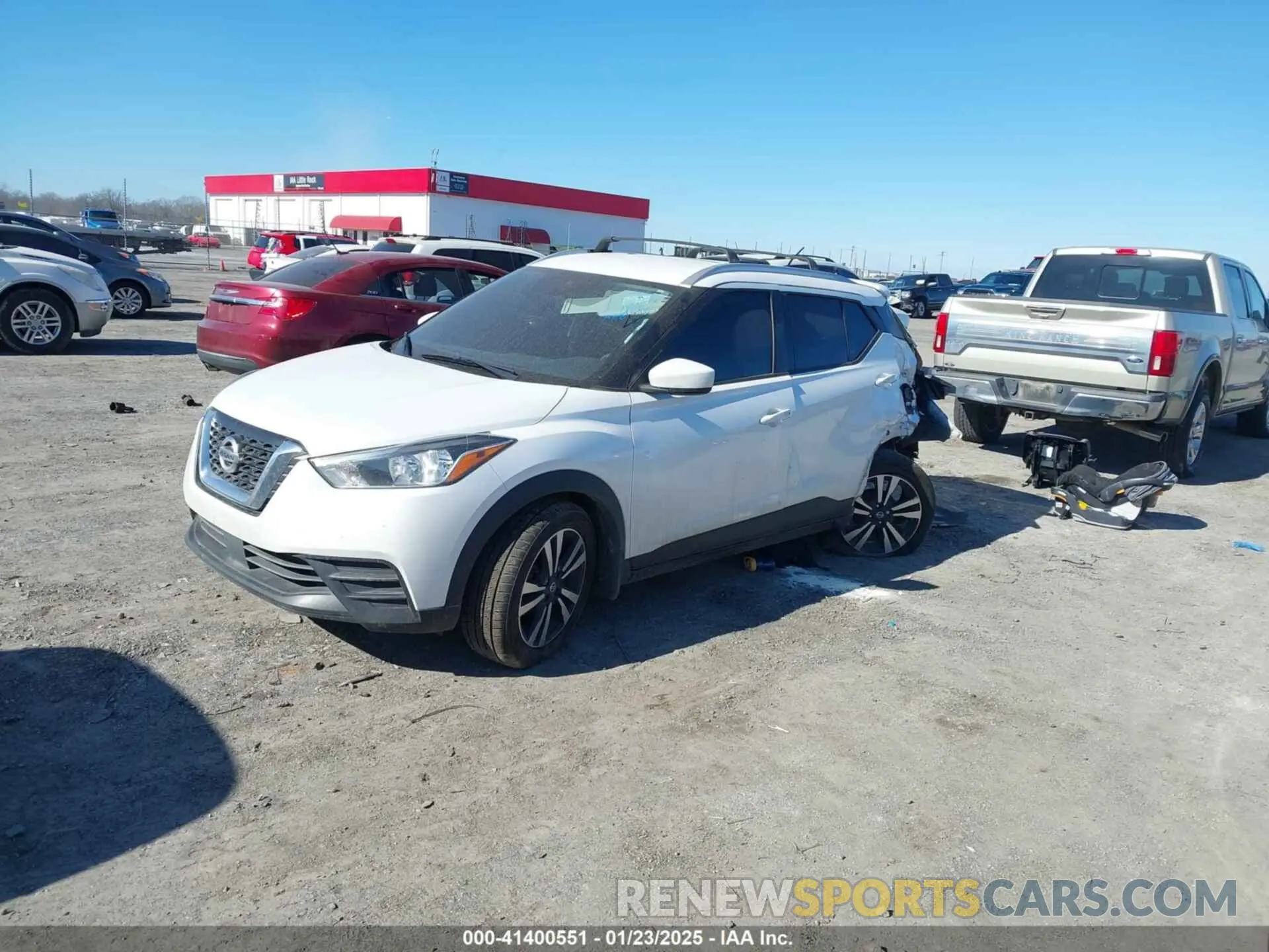 2 Photograph of a damaged car 3N1CP5CV1LL493890 NISSAN KICKS 2020